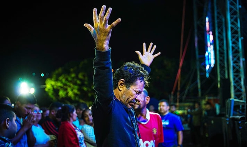 O evento da Associação Evangelística Billy Graham reuniu uma multidão em Matagalpa. (Foto: BGEA).