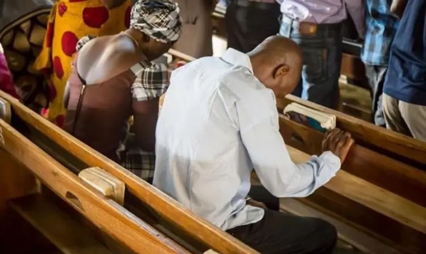 Cristãos nigerianos pedem orações. (Foto representativa: Portas Abertas)