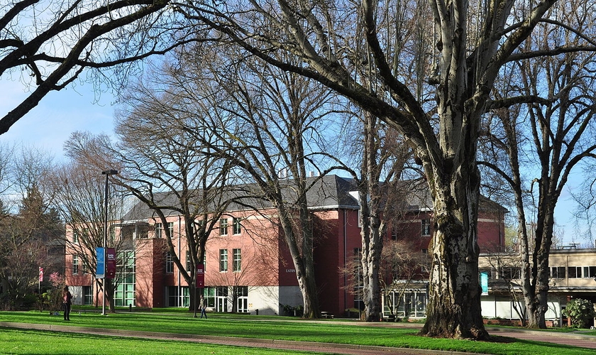 Prédio da Seattle Pacific University, no estado de Washington. (Foto: Wikimedia Commons)