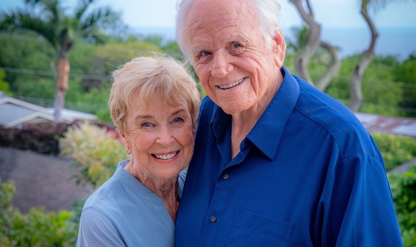 Loren e sua esposa Darlene. (Foto: JOCUM/Susanne Childers e Dawn Gauslin).