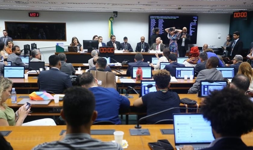 Plenário durante a votação do projeto. (Foto: Vinicius Loures/Câmara dos Deputados).