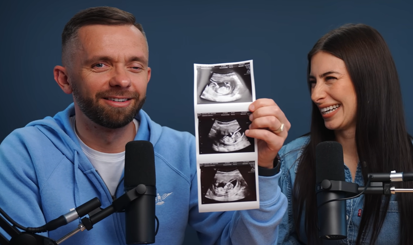 Vlad Savchuk e sua esposa Lana. (Foto: Reprodução/YouTube/Vlad Savchuk)