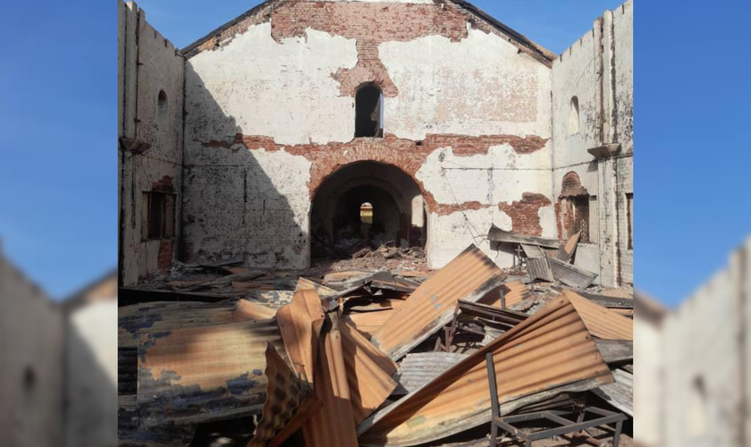 Igreja evangélica bombardeada pelas forças sudanesas. (Foto: CSW)