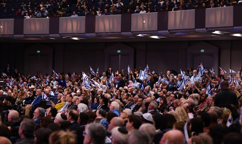 Igrejas dos EUA realizaram cultos em apoio a Israel. (Foto: Instagram/Christians United For Israel)