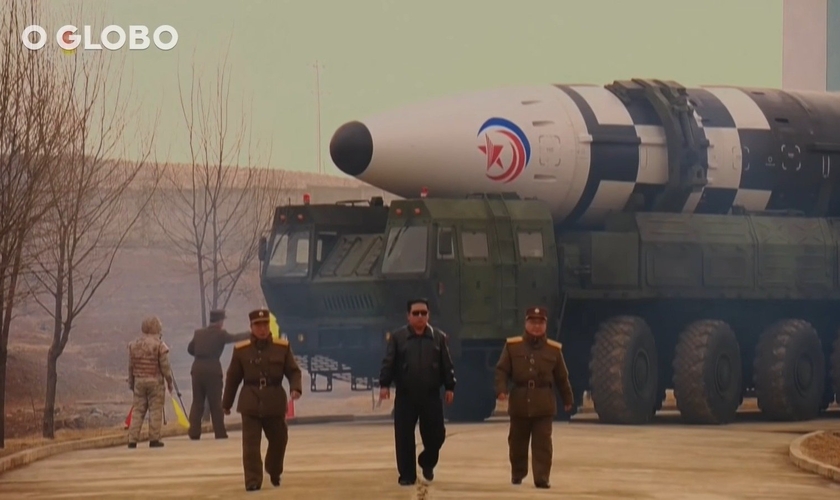 Lançamento de míssil na Coreia do Norte. (Captura de tela: Jornal O Globo)