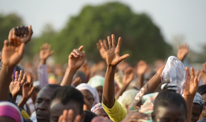 Africanos em cruzada. (Foto: Reprodução/Instagram/CfaN)