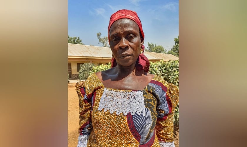 Mary Adbullahi é mãe de uma das 275 meninas cristãs sequestradas pelo Boko Haram na Nigéria. (Foto: Portas Abertas).