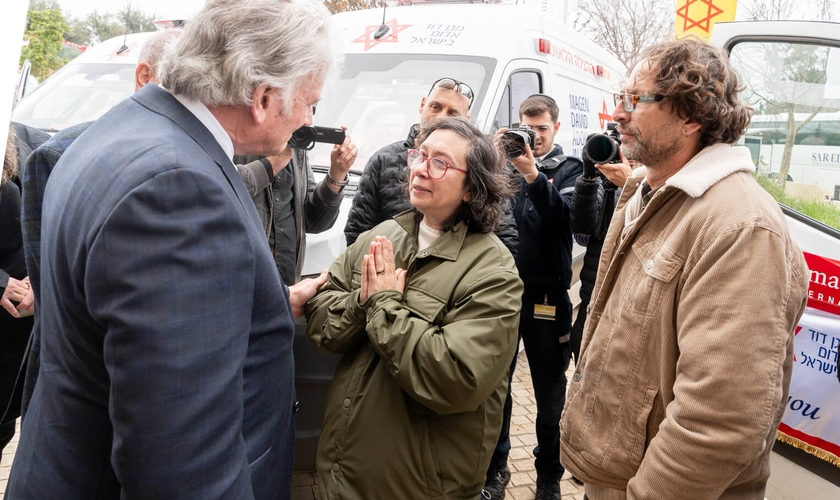 Franklin Graham esteve na cerimônia de entrega das ambulâncias, em Jerusalém. (Foto: Samaritan’s Purse).