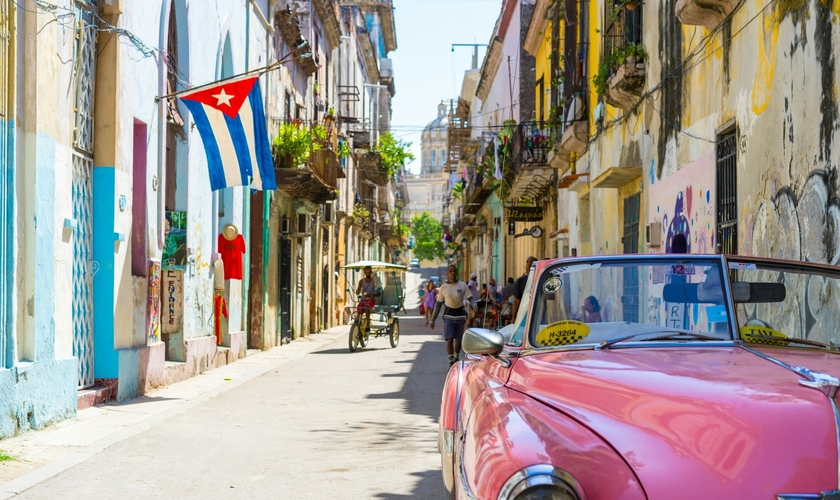 O relatório surge em meio aos protestos de milhares de cubanos em várias cidades. (Foto ilustrativa: Unsplash/Alexander Kunze)