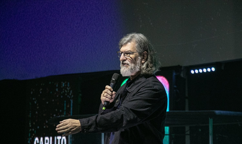 Carlito Paes ministrando na Inspire Leadership Conference. (Foto: Guiame/Marcos Paulo Corrêa).