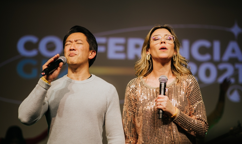 Lucas e Jackeline Hayashi, idealizadores da Conferência G.52. (Foto: Keila Vera Vidal /Zion Church)