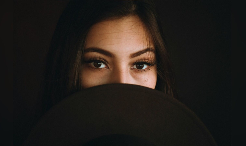Mulher no Paquistão. (Foto: Ilustração/Unsplash/Allef Vinicius)