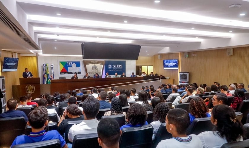 Audiência pública sobre os intervalos bíblicos. (Foto: ALEPE/Roberta Guimarães).