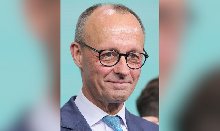 Friedrich Merz vence eleições na Alemanha com 29% dos votos. (Foto: Wikipedia)