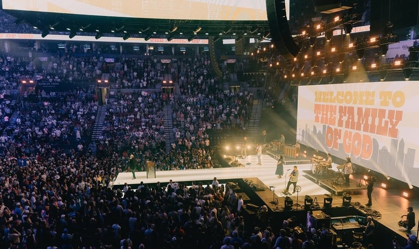 A Cruzada PDX aconteceu nos dias 2 e 3 de agosto no Moda Center, atraindo multidões em ambas as noites. (Foto: Instagram/pdxcrusade)
