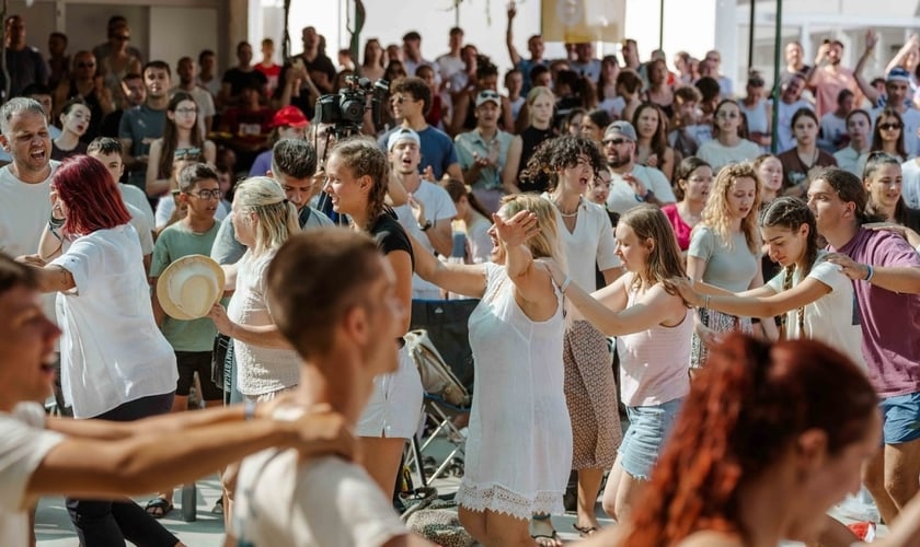 Cristãos de 6 países no Festival Srcokret, em junho de 2025. (Foto: Facebook/Festival Srcokret)