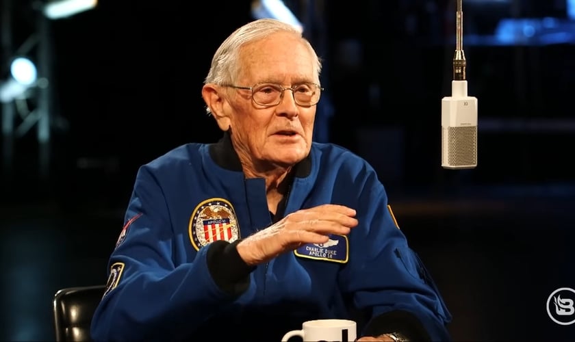 Charlie Duke. (Foto: Reprodução/YouTube/Glenn Beck).