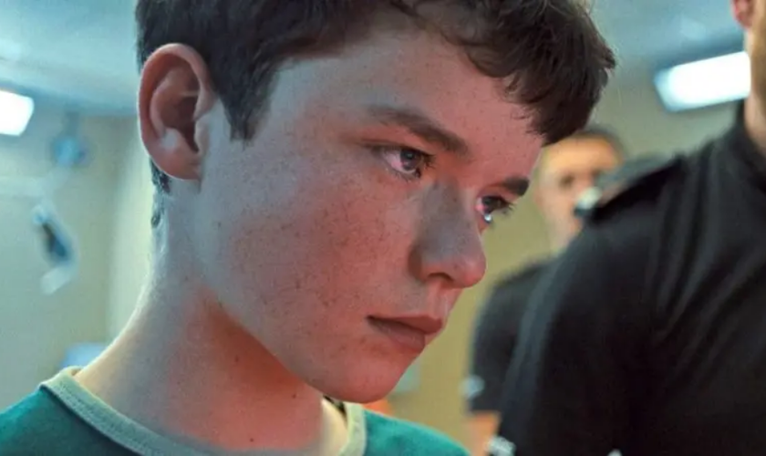 O ator Owen Cooper em cena da série “Adolescência”. (Imagem: Divulgação/Netflix)