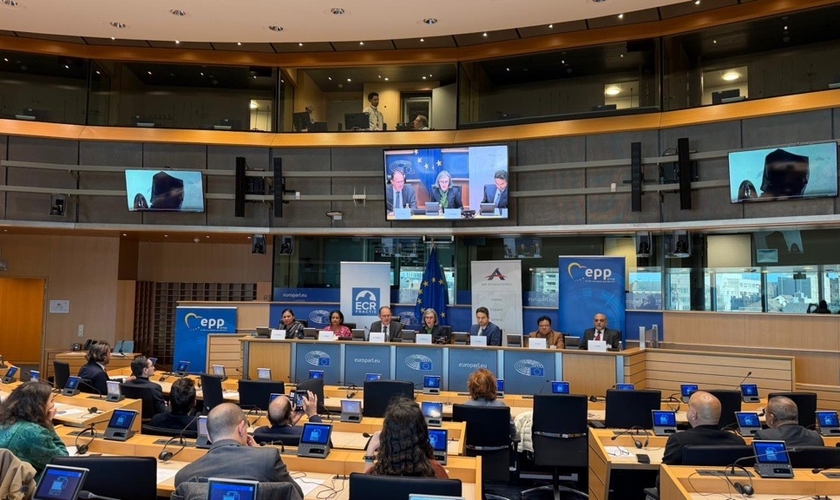A ADF International organizou um encontro para discutir a perseguição no Parlamento Europeu. (Foto: ADF International).