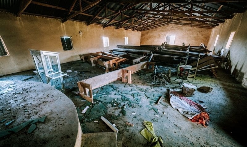 Igreja nigeriana destruída em ataque do Boko Haram. (Foto: Global Christian Relief)