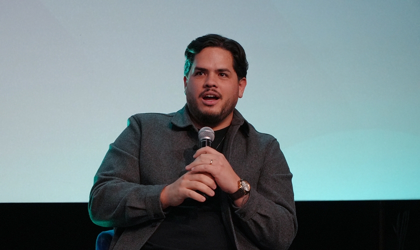 Roney Lemes na Igreja Zion, em Lisboa. (Foto: Guiame)