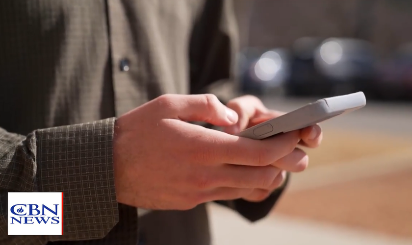 A iniciativa anual busca encorajar os alunos a se aprofundarem em seu relacionamento com Deus. (Foto: Reprodução/CBN News)