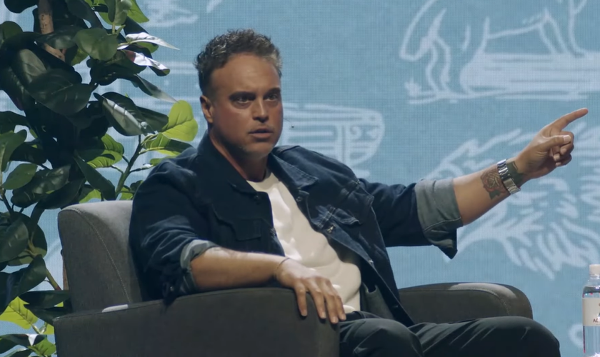 Joshua Broome. (Foto: Reprodução/YouTube/Crosspoint City Church)