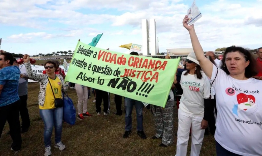 11ª Marcha Nacional da Cidadania pela Vida e Contra o Aborto. (Foto: Valter Campanato/Agência Brasil)