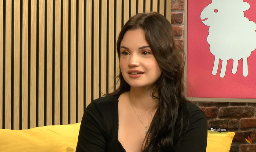 Dilara. (Foto: Reprodução/YouTube/Revive)