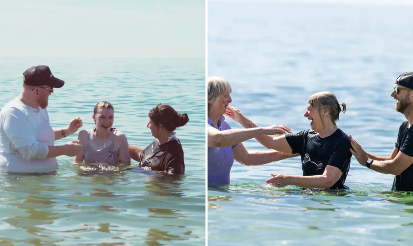 Batismos realizados na praia de Bournemouth, no sul da Inglaterra. (Foto: BCP Church Collective)