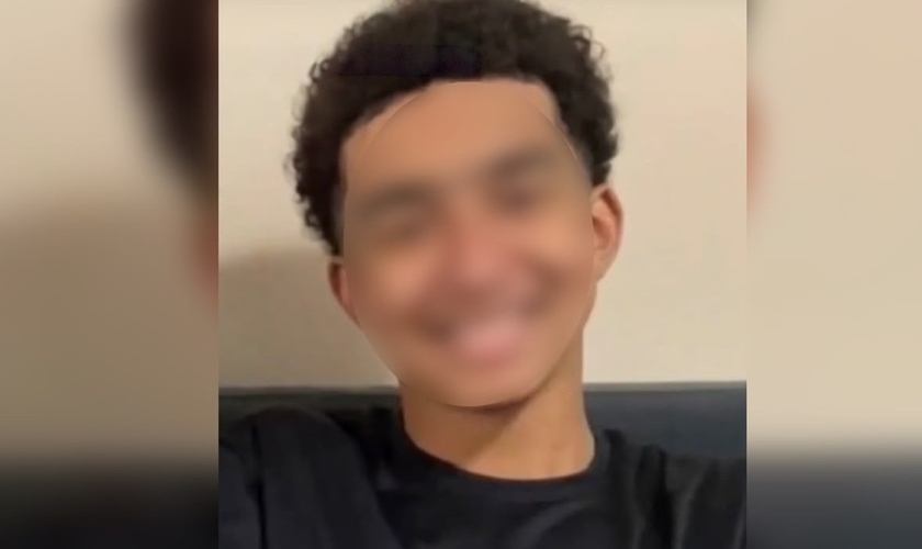 Sewell tirou a própria vida aos 14 anos. (Foto: Reprodução/CBN News)