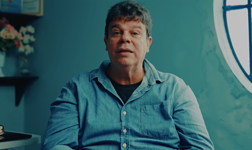 Pastor Adilson. (Foto: Reprodução/YouTube/PODER DE DEUS)