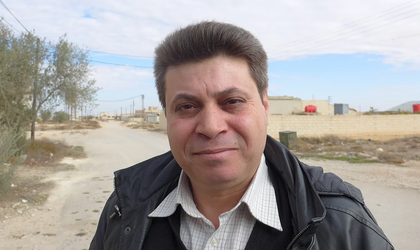 Suleiman Khalil, ex-prefeito da cidade cristã de Sadad, foi preso em sua casa em 8 de fevereiro de 2025 por agentes do novo regime sírio. (Foto: CSI)