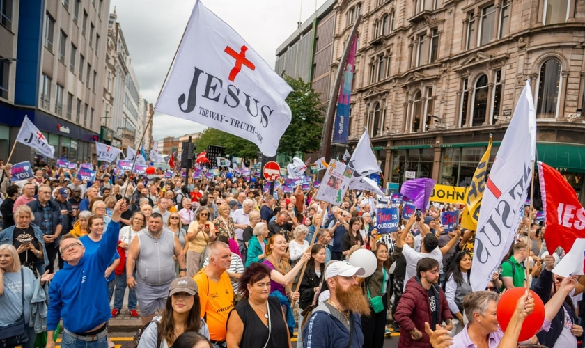 A Marcha para Jesus na Irlanda percorreu diferentes pontos da capital irlandesa. (Foto: Reprodução/March for Jesus)