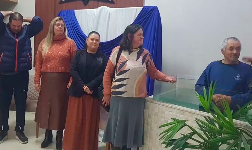  Conceição foi batizado após a esposa orar durante anos. (Foto: Notícias Adventistas/Arquivo pessoal).