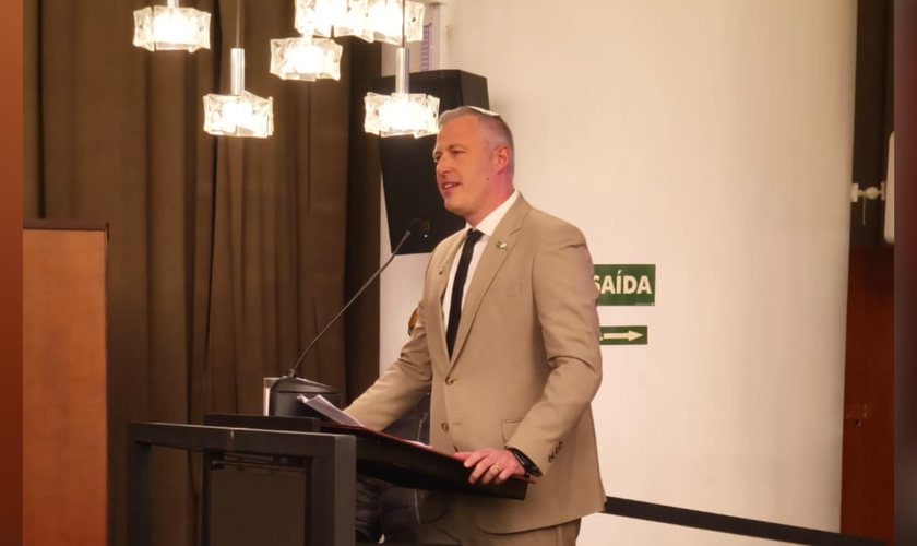 Major Rafael Rozenszajn durante homenagem na Câmara Municipal de São Paulo. (Foto: Divulgação)