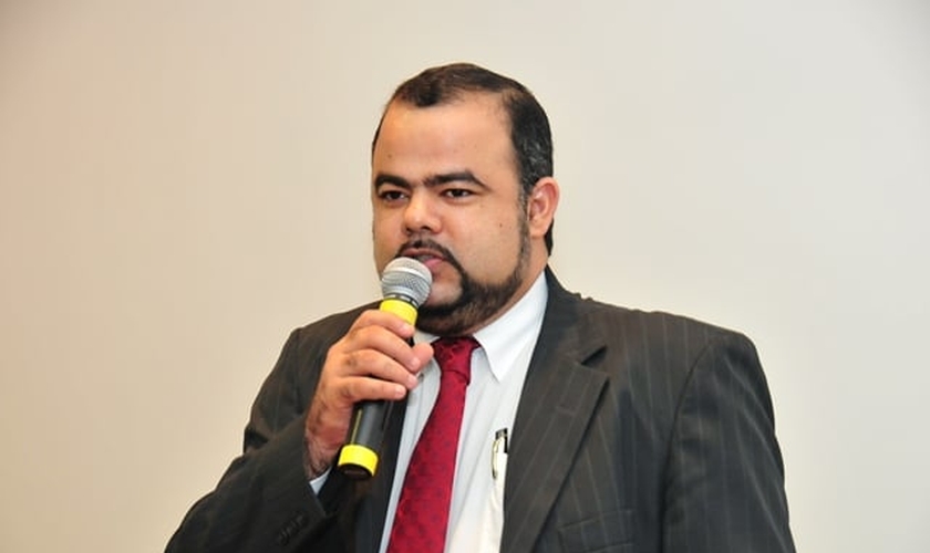Doutor Uziel Santana é atualmente o presidente da Associação Nacional de Juristas Evangélicos.