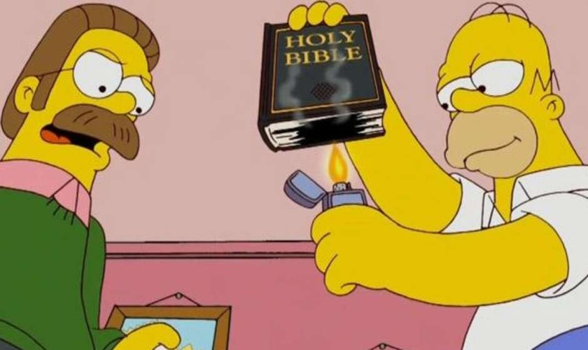 A imagem do personagem Hommer Simpson queimando uma Biblia Sagrada foi usada por um dos internautas que apoiou a tag polêmica.