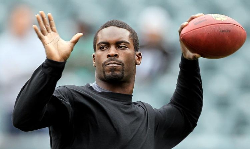 Michael Vick anunciou sua aposentadoria no começo de 2017. (Foto: Reprodução)