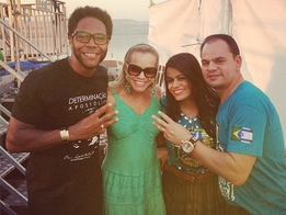 Damares e Thalles Roberto participam da 2ª Marcha para Jesus em Israel