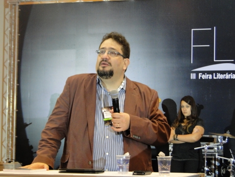 "Nossa relação com Deus está ligada à nossa vida familiar", diz o pr. Luciano Subirá