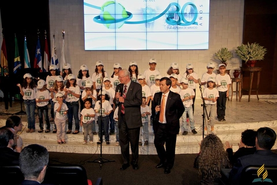 Adra 30 anos 16 Adra 30 anos 16