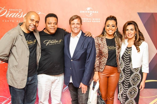 Lançamento Renascer Praise 18 