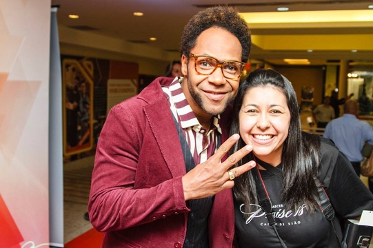 Lançamento Renascer Praise 18 