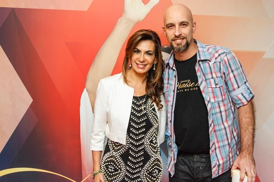 Lançamento Renascer Praise 18