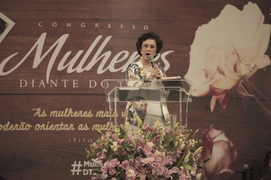 Veja as fotos da 2ª noite do Congresso de Mulheres Diante do Trono