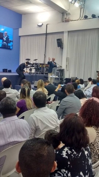 Geraldo Alckmin participa de encontro com pastores, na Igreja El Shaddai Geraldo Alckmin participa de encontro com pastores, na Igreja El Shaddai