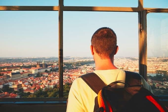 Veja países para fazer intercâmbio com trabalho