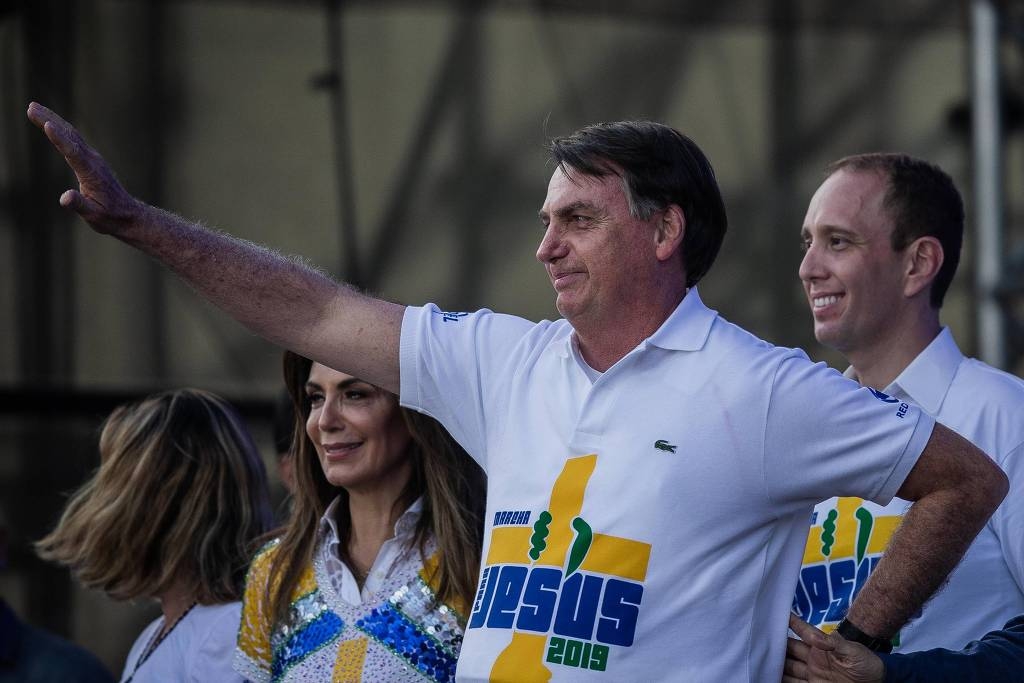 Bolsonaro diz que evangélicos foram “decisivos” no destino do Brasil, na Marcha Para Jesus