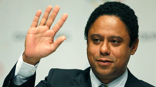 Projeto de lei que legaliza o incesto é retirado de pauta após protestos